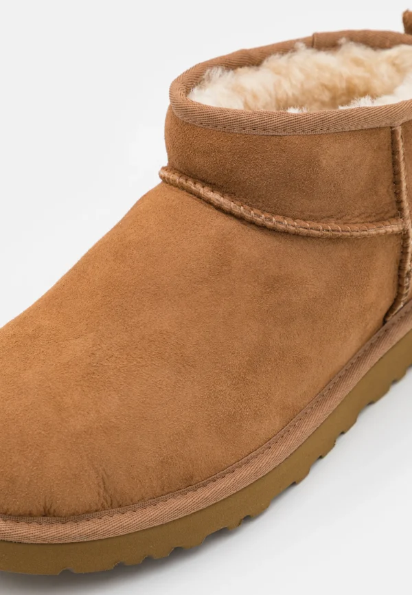 UGG Classic Ultra Mini - Image 6