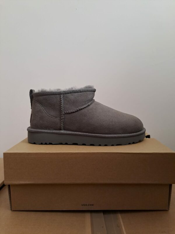 UGG Classic Ultra Mini - OCCASION